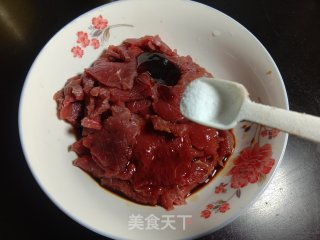 牙签牛肉的做法步调：4