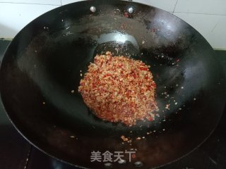 喷鼻辣孜然鱼块的做法步调：8