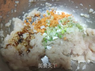 鸡肉丸青菜汤的做法步调：5