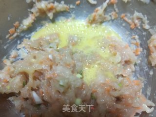 鸡肉丸青菜汤的做法步调：6