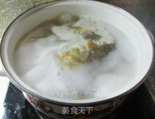 鱼头豆腐汤的做法步调：7
