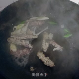 爬虾肉滑蛋的做法步调：6