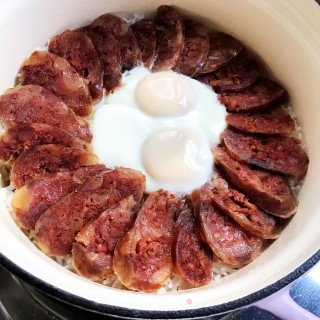 香肠煲仔饭的做法步调：9