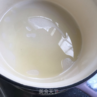 香肠煲仔饭的做法步调：4