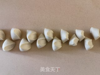 五祸素饺的做法步调：17