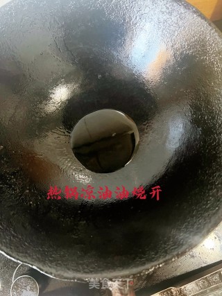 菜花炒木耳的做法步调：5
