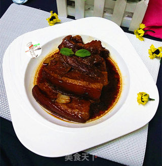 把子肉的做法步调：11