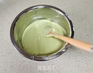 6微暇绿茶粉古早蛋糕的做法步调：13