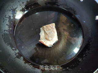 蒜条炒腊肉的做法步调：4