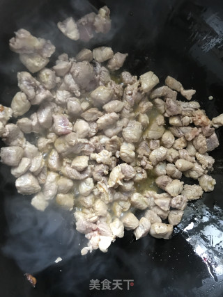 土豆家～～喷喷鼻的【土豆卤肉饭】的做法步调：5