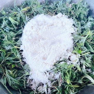 粉蒸利剑蒿的做法步调：6