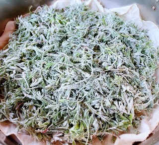 粉蒸利剑蒿的做法步调：8