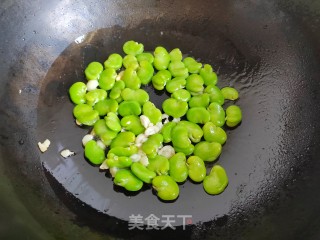 卤肉蚕豆烧豆腐的做法步调：6