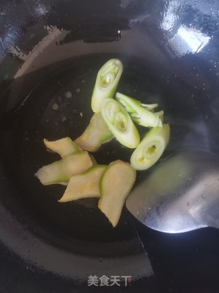 酱年夜骨的做法步调：4