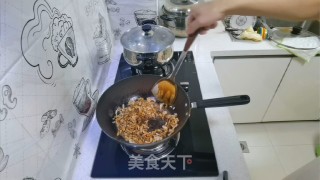老北京炸酱里的做法步调：5