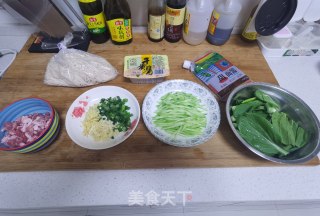 老北京炸酱里的做法步调：1
