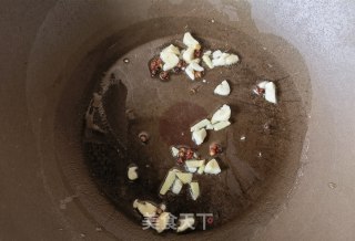 青白椒烩洒尿牛丸的做法步调：6