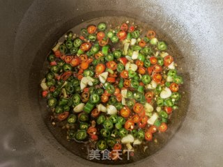 青白椒烩洒尿牛丸的做法步调：9
