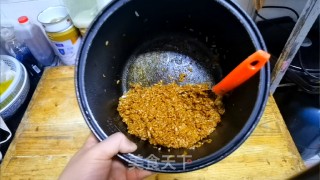 酱油蛋炒饭的做法步调：3