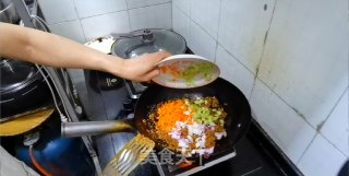 酱油蛋炒饭的做法步调：7