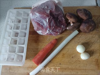 便宜暖锅丸子的做法步调：1
