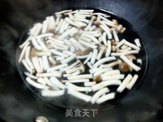 时蔬小炒的做法步调：2