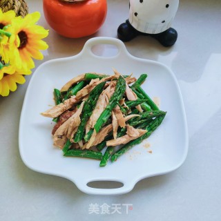 芦笋拌鸡胸肉的做法步调：7
