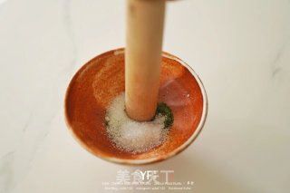 海苔芝麻油条麻糍的做法步调：5