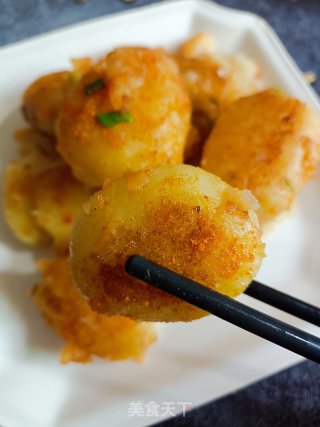 喷鼻煎土豆的做法步调：9