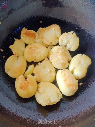 喷鼻煎土豆的做法步调：5