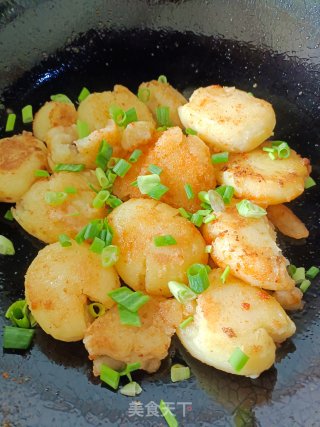 喷鼻煎土豆的做法步调：8