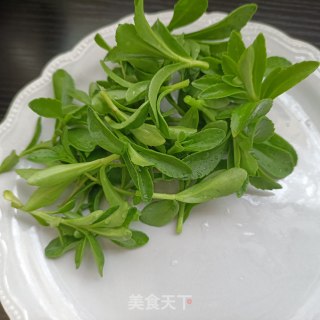 养心菜金针菇拌黑鸡腿的做法步调：5