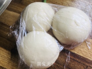 羊肉推便条的做法步调：1