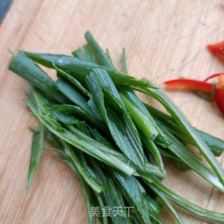 肉丝炒西兰花梗的做法步调：4