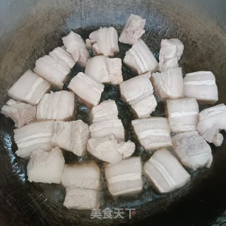 土豆烧肉的做法步调：6