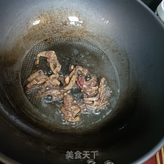 西芹炒牛肉的做法步调：5