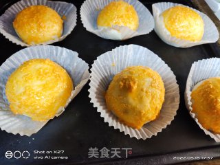 白豆椰蓉咸蛋黄里包的做法步调：13