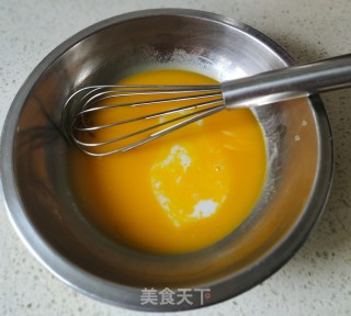 8微暇戚风蛋糕的做法步调：4