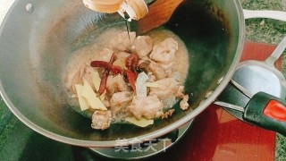 白烧排骨的做法步伐
：9