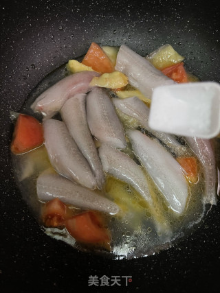 番茄咸菜豆腐鱼的做法步伐
：10