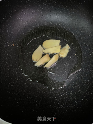 番茄咸菜豆腐鱼的做法步调：5