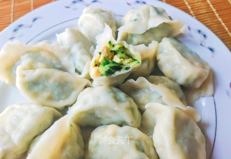 黄瓜鸡蛋火饺的做法