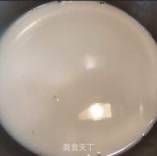 小豆“冰棍女”的做法步调：1