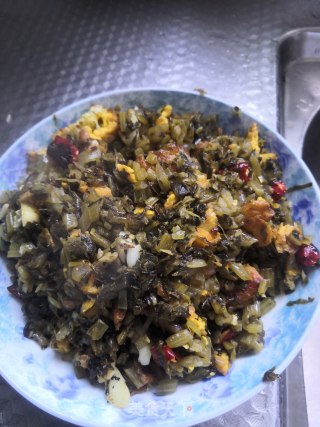 火腌菜炒鸡蛋的做法步调：5