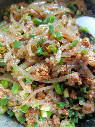 猪肉粉丝包的做法步调：5