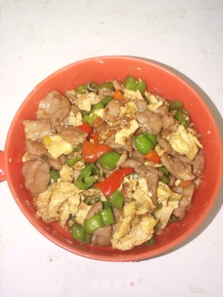 牛肉鸡蛋炒辣椒的做法步调：8