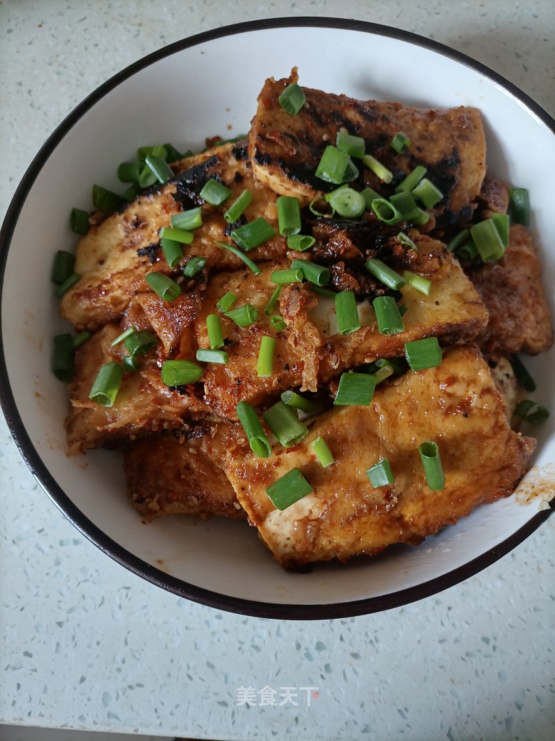 喷鼻煎豆腐的做法