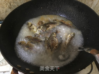 鲫鱼冬瓜汤的做法步调：4