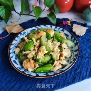 丝瓜炒鸡蛋的做法步调：7