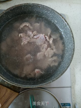 黄瓜拌牛肉的做法步调：4